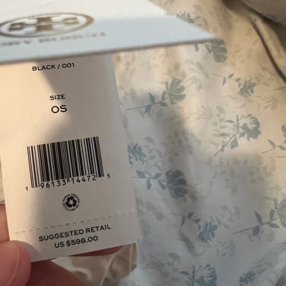 TORY BURCH KIRA Chevron Convertible Shoulder Bag - Picture 4 of 4